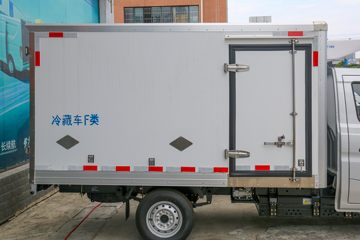 ������Խ��X1EV 2.84T 2.97�״��綯��س�(SC5031XLCXDD65BEV)41.86kWhͼƬ