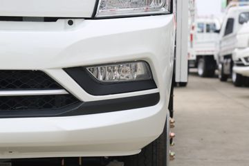 ������Խ��D5 PLUS ������ 2.0L 122���� CNG 4.02�׵��Ų�դʽС��ͼƬ