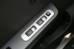 长安跨越者D5 PLUS 豪华型 2.0L 122马力 CNG 4.02米单排仓栅式小卡(CKS5032CCYD5FD61NG)