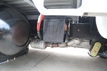 ������Խ��D5 PLUS ������ 2.0L 122���� CNG 4.02�׵��Ų�դʽС��ͼƬ