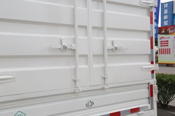 ������Խ��D5 PLUS ������ 2.0L 122���� CNG 4.02�׵��Ų�դʽС��ͼƬ