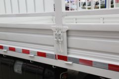 长安跨越者D5 PLUS 豪华型 2.0L 122马力 CNG 4.02米单排仓栅式小卡(CKS5032CCYD5FD61NG)