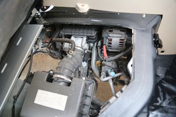 Խ ±T3  1.6L  122 3.04׵ʽ΢(̥)(SC5031XXYTMD6B1)ͼƬ