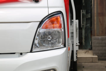 ������Խ��D5 PLUS ������ 2.0L 122���� CNG 3.95�׵�������С��(����)(SC1031UFD61CNG)ͼƬ