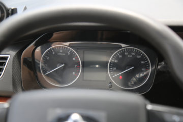 ������Խ��D5 PLUS ������ 2.0L 122���� CNG 3.95�׵�������С��(����)(SC1031UFD61CNG)ͼƬ