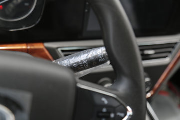 ������Խ��D5 PLUS ������ 2.0L 122���� CNG 3.95�׵�������С��(����)(SC1031UFD61CNG)ͼƬ