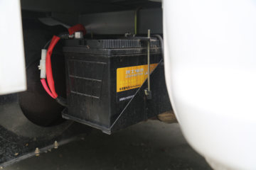 ������Խ��D5 PLUS ������ 2.0L 122���� CNG 3.95�׵�������С��(����)(SC1031UFD61CNG)ͼƬ