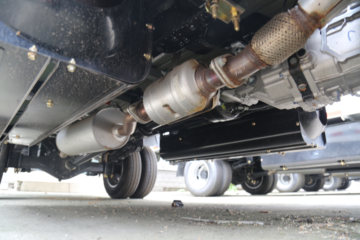 ������Խ��D5 PLUS ������ 2.0L 122���� CNG 3.95�׵�������С��(����)(SC1031UFD61CNG)ͼƬ