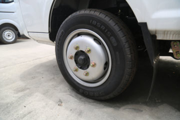 ������Խ��D5 PLUS ������ 2.0L 122���� CNG 3.95�׵�������С��(����)(SC1031UFD61CNG)ͼƬ