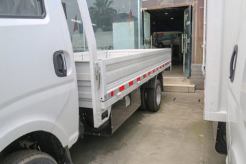 ������Խ��D5 PLUS ������ 2.0L 122���� CNG 3.95�׵�������С��(����)(SC1031UFD61CNG)ͼƬ