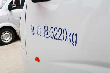 ������Խ��D5 PLUS ������ 2.0L 122���� CNG 3.935�׵�����ʽС��(SC5031XXYUFD61CNG)ͼƬ