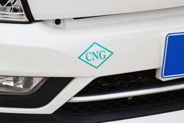 ������Խ��D5 PLUS ������ 2.0L 122���� CNG 3.935�׵�����ʽС��(SC5031XXYUFD61CNG)ͼƬ