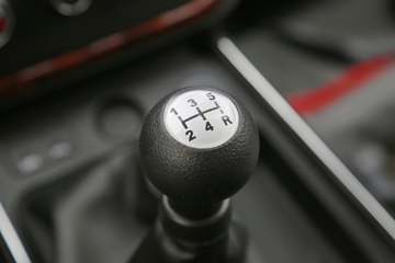 ������Խ��D5 PLUS ������ 2.0L 122���� CNG 3.935�׵�����ʽС��(SC5031XXYUFD61CNG)ͼƬ