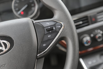 ������Խ��D5 PLUS ������ 2.0L 122���� CNG 3.935�׵�����ʽС��(SC5031XXYUFD61CNG)ͼƬ