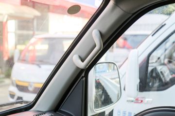 ����;�� T5 1.6L 122���� ���� 3.5�׵�������С��(EQ1031S16QCC)ͼƬ