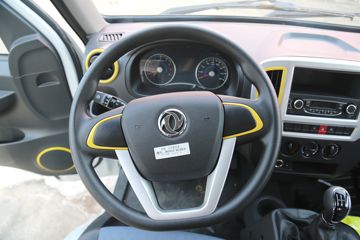 ����;�� T5 1.6L 122���� ���� 3.5�׵�������С��(EQ1031S16QCC)ͼƬ