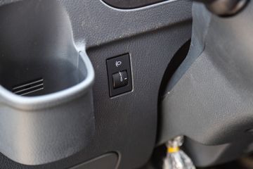 ����;�� T5 1.6L 122���� ���� 3.5�׵�������С��(EQ1031S16QCC)ͼƬ