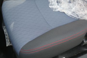 ����;�� T5 1.6L 122���� ���� 3.5�׵�������С��(EQ1031S16QCC)ͼƬ