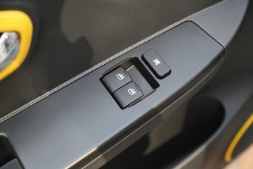 ����;�� T5 1.6L 122���� ���� 3.5�׵�������С��(EQ1031S16QCC)ͼƬ