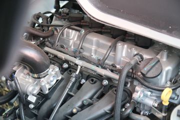 ����;�� T5 1.6L 122���� ���� 3.5�׵�������С��(EQ1031S16QCC)ͼƬ