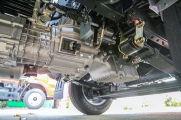 ����;�� T5 1.6L 122���� ���� 3.5�׵�������С��(EQ1031S16QCC)ͼƬ