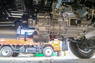 ����;�� T5 1.6L 122���� ���� 3.5�׵�������С��(EQ1031S16QCC)ͼƬ