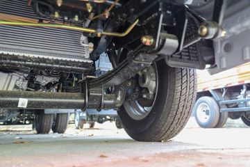 ����;�� T5 1.6L 122���� ���� 3.5�׵�������С��(EQ1031S16QCC)ͼƬ