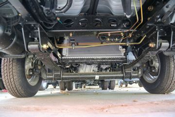 ����;�� T5 1.6L 122���� ���� 3.5�׵�������С��(EQ1031S16QCC)ͼƬ