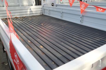 ����;�� T5 1.6L 122���� ���� 3.5�׵�������С��(EQ1031S16QCC)ͼƬ