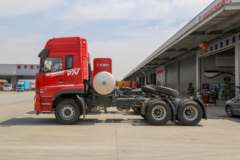 东风新疆 畅行D7V 480马力 6X4 LNG牵引车(东风14档)(DFV4259GP6N1) 东风新疆 畅行D7V 480马力 6X4 LNG牵引车(东风14档)(DFV4259GP6N1)