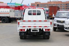 跨越者D5载货车济南市火热促销中 让利高达0.1万