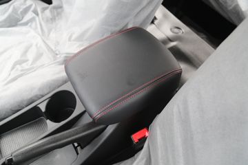 ������Խ��D5 PLUS ������ 2.0L 122���� CNG 3.05��˫������С��ͼƬ
