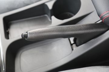 ������Խ��D5 PLUS ������ 2.0L 122���� CNG 3.05��˫������С��ͼƬ