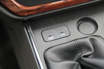 ������Խ��D5 PLUS ������ 2.0L 122���� CNG 3.05��˫������С��ͼƬ