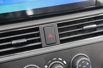 ������Խ��D5 PLUS ������ 2.0L 122���� CNG 3.05��˫������С��ͼƬ