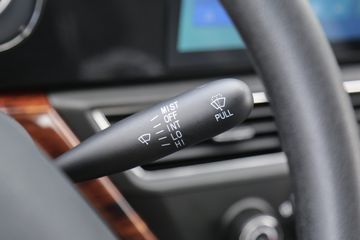 ������Խ��D5 PLUS ������ 2.0L 122���� CNG 3.05��˫������С��ͼƬ