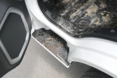 长安跨越者D5 PLUS 舒适型 2.0L 122马力 CNG 3.05米双排栏板小卡(CKS1032D5FS61NG)
