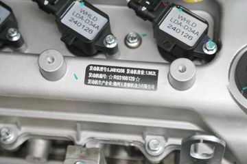 ������Խ��D5 PLUS ������ 2.0L 122���� CNG 3.05��˫������С��ͼƬ