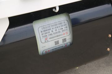 ������Խ��D5 PLUS ������ 2.0L 122���� CNG 3.05��˫������С��ͼƬ