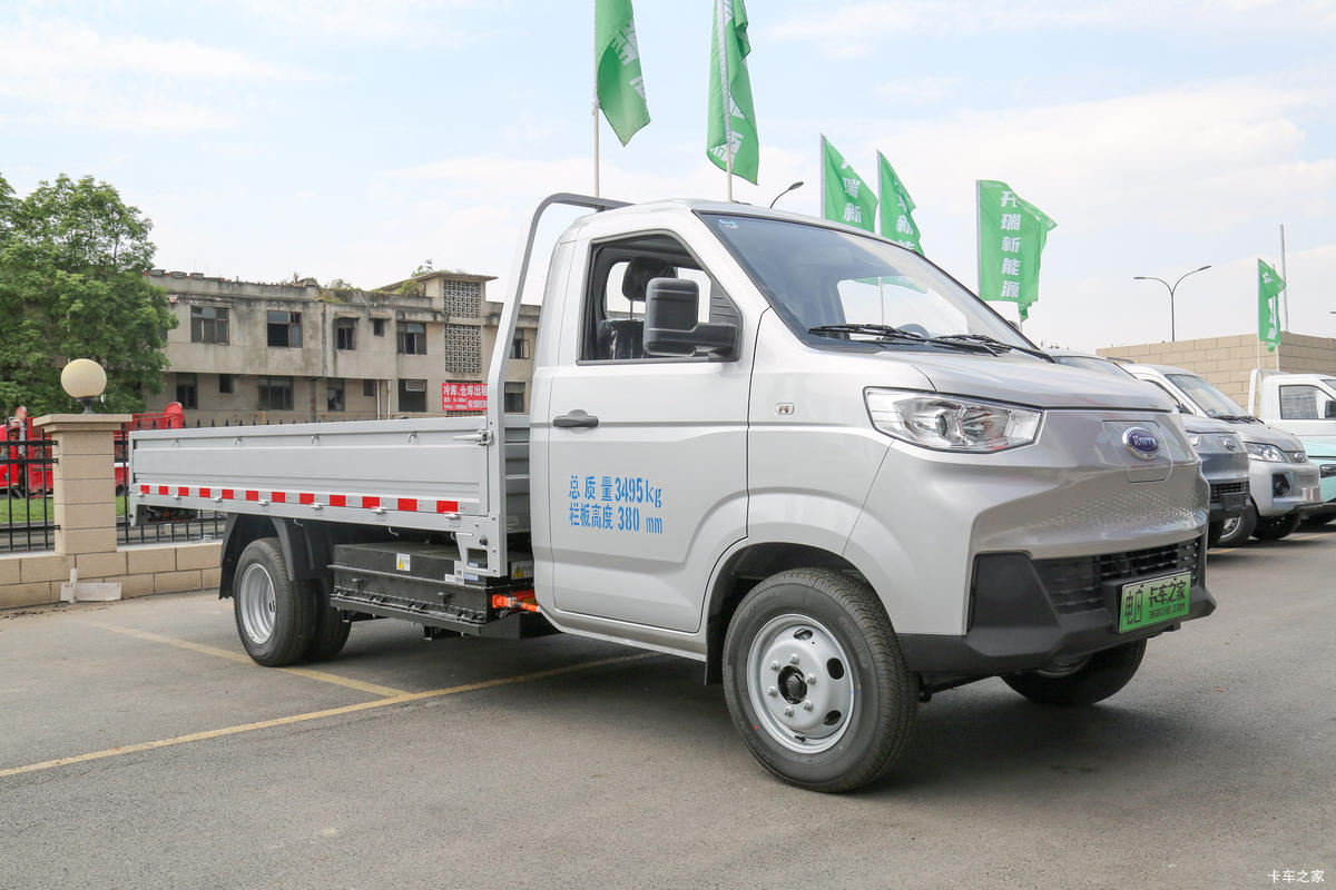 开瑞 小象X7 豪华型 3.5T 3.815米单排纯电动栏板微卡