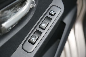 ������Խ��X7 1.6L 122���� ���� 3.51����س�(CKS5034XLCFRD6B1)ͼƬ