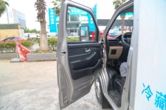 长安跨越王X7 1.6L 122马力 汽油 3.51米冷藏车(CKS5034XLCFRD6B1)