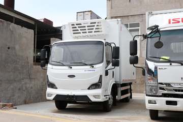 五十铃EVM100&nbsp;电动冷藏车外观图片