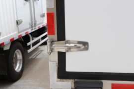 五十铃EVM100&nbsp;电动冷藏车上装图片