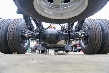 ���� ˧��ES6 4.5T 4.15�׵��Ŵ��綯��դʽ�Ῠ100.46kWhͼƬ