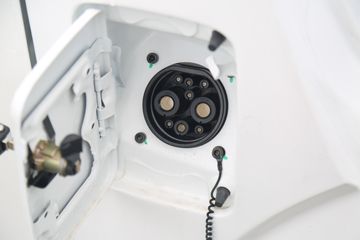 Զ�� E6 3.7T 5.45�״��綯�����ػ���50.23kWhͼƬ