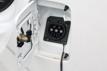 Զ�� E6 3.7T 5.45�״��綯�����ػ���50.23kWhͼƬ