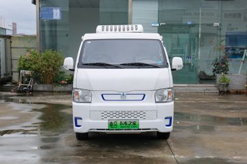 远程E6&nbsp;电动冷藏车外观图片