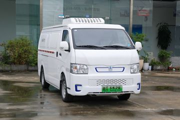 远程 E6 3.7T 5.45米纯电动封闭冷藏货车50.23kWh