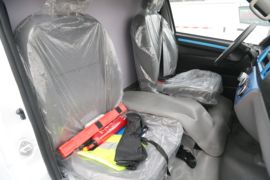 远程E6&nbsp;电动冷藏车驾驶室图片